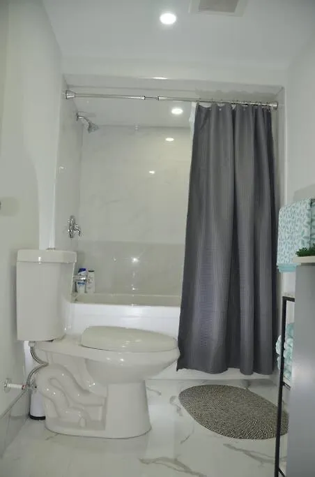 Apartament Entire Basement - 5 Guests 2 Bedrooms 3 Beds Toronto Kanada